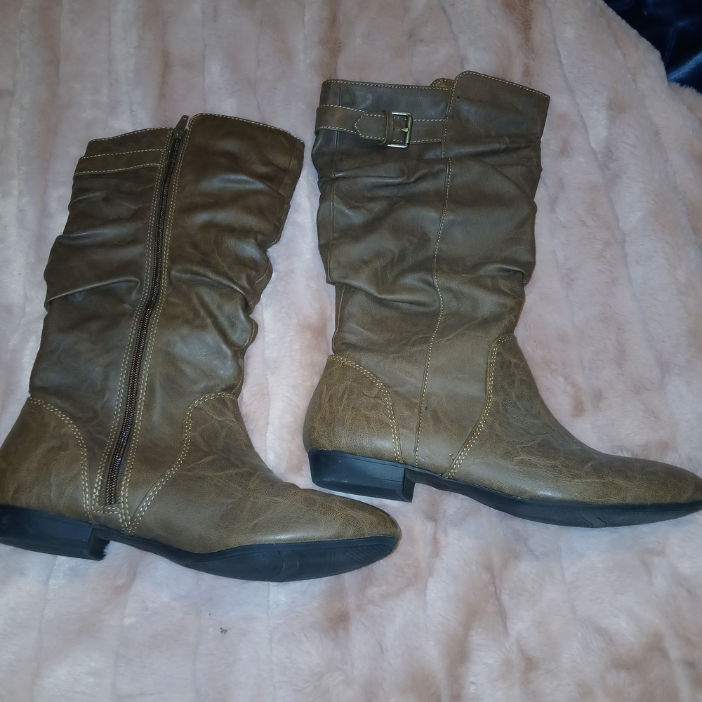 LOWER EAST SIDE Tan Heeled Boots